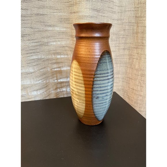 Vintage Tall Pottery Craft Vase Circa 1970's - Picture 2 of 7